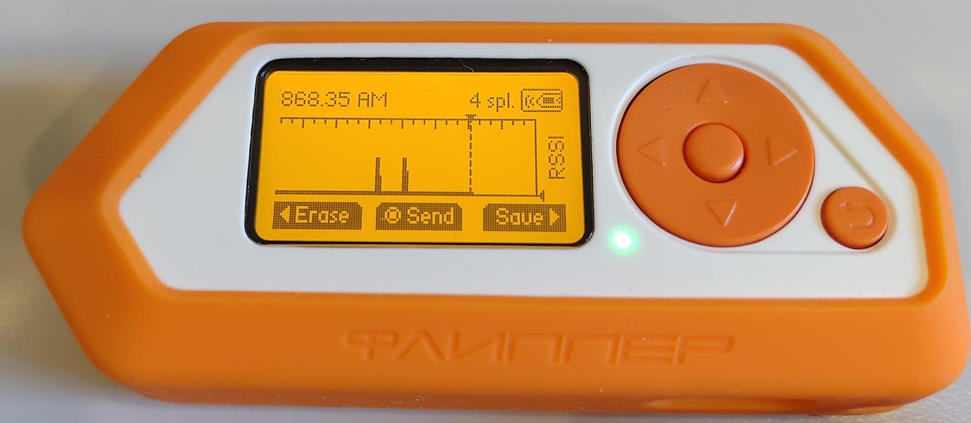 Máy ghi tần số Flipper Zero đã thu được tần số ở mức 868,35 AM